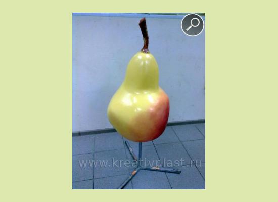 Плод груши из пенопласта