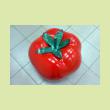 Красный помидор из пенопласта